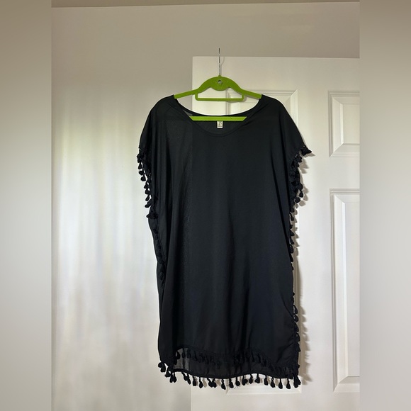 Black Top/ Cover up - Picture 1 of 3
